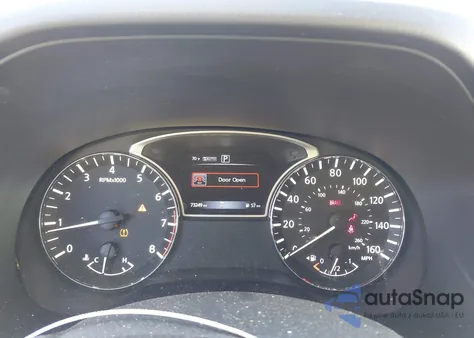 2018 Nissan Pathfinder Sv z USA, uszkodzony, nr VIN 5N1DR2MM3JC644474